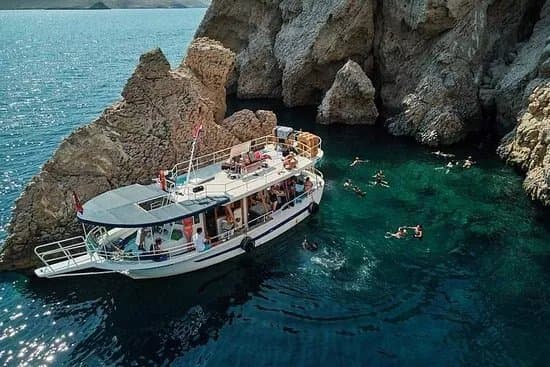 Robinzon Tours