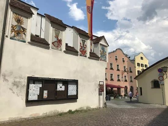 Rathaus - Hall