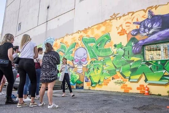 Sofia Graffiti Tour