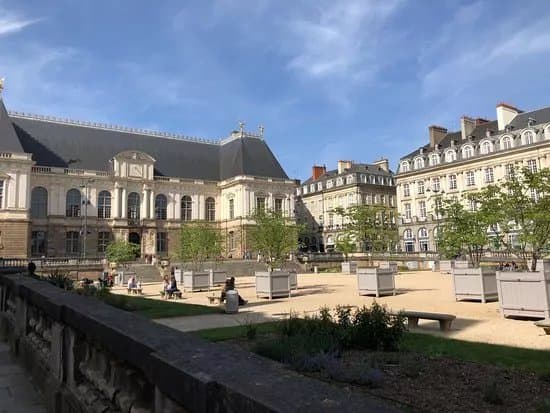 Landmarks & history