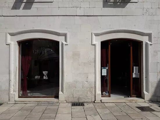 Croata Split - Museum Concept Store