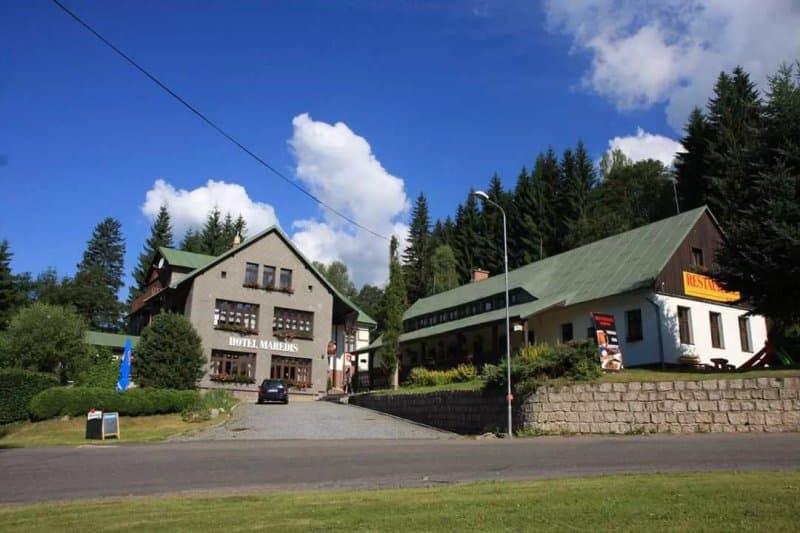 Hotel Mart
