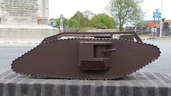 Tank Memorial Ypres Salient - Poelkapelle