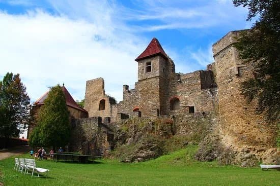 Castle Klenova