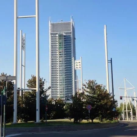 Intesa Sanpaolo Skyscraper