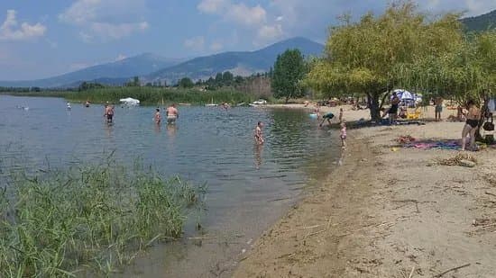 Dupeni Beach