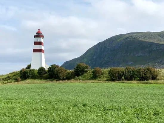 Alnes Lighthouse