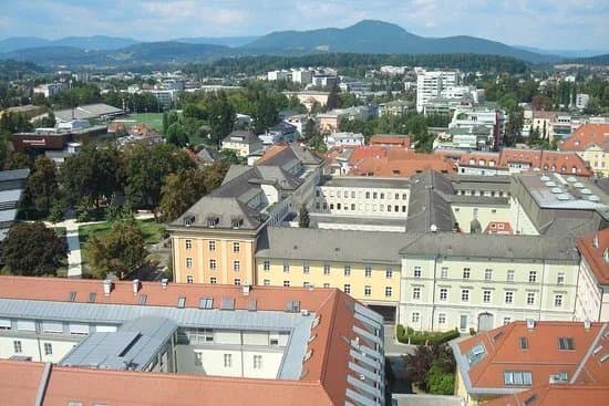 Stadtpfarrturm - Pfarrkirche St. Egid