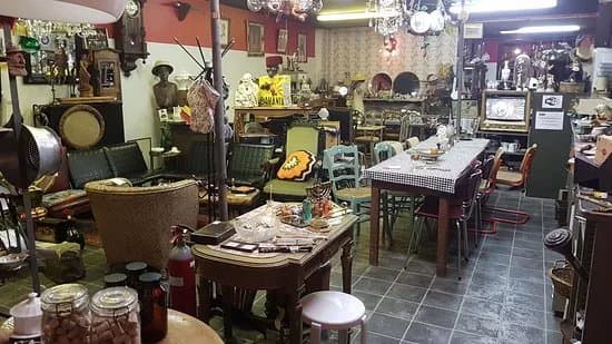 Brocante Cafe