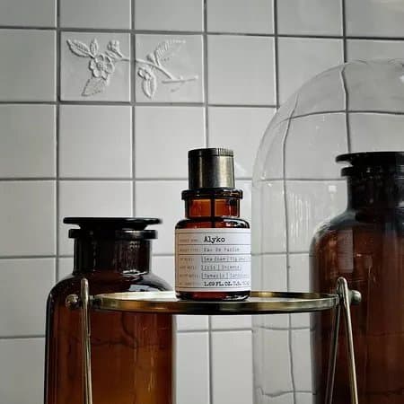 Naxos Apothecary