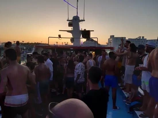 Fantasy Boat Party