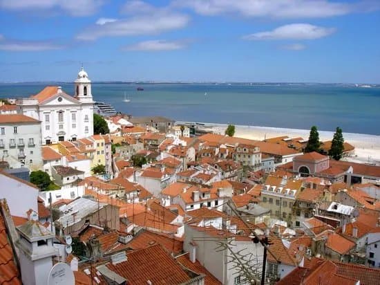 Lisbon Explorer Private Tours