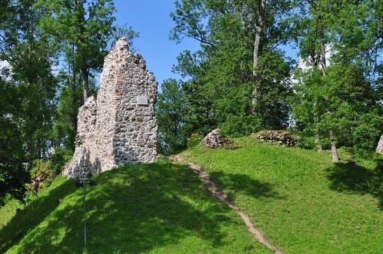 Helme Order Castle