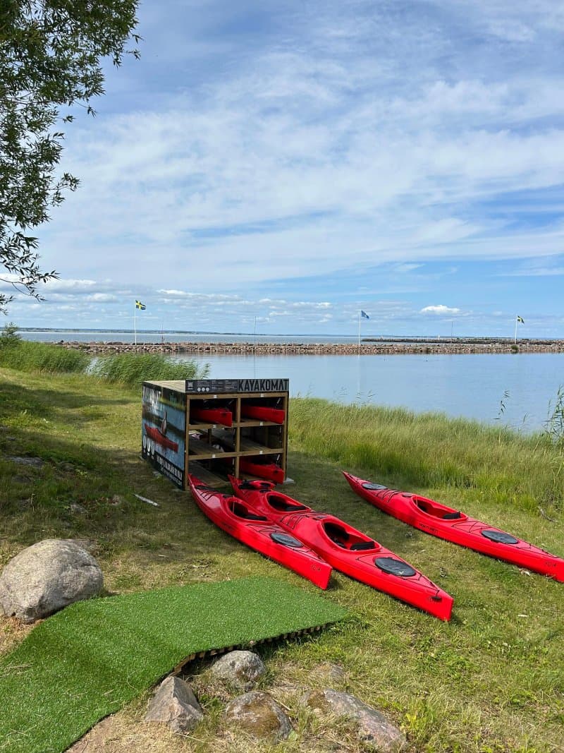 Kayakomat Granna