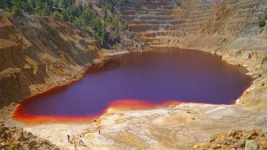 The Red Lake of Mitsero