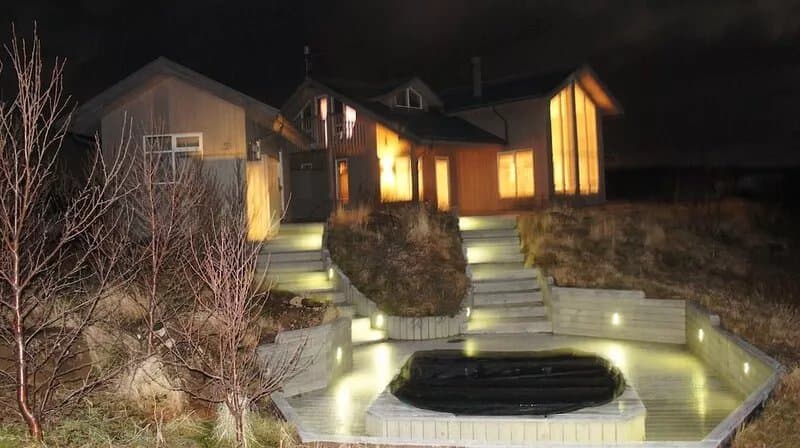 Modern luxury house in the heart of the Golden Circle - Winter and Summer!