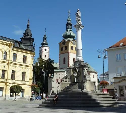 Marian Pillar