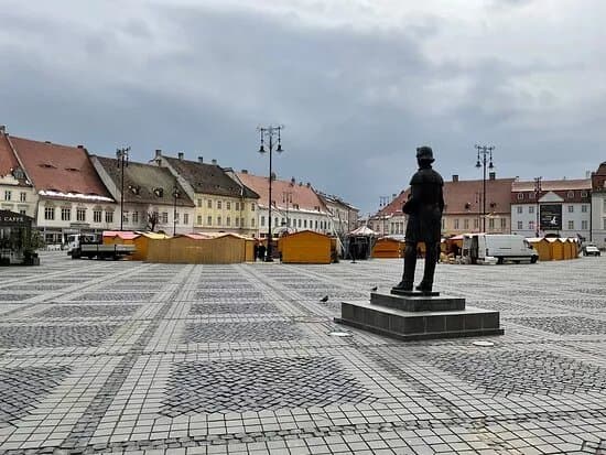 STATUA DI GHEORGHE LAZAR