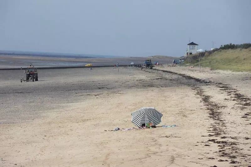 AGON-COUTAINVILLE Charming house 300 m from the sea and the center. Free WIFI