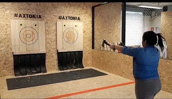 Axtonia - Tallinn Axe Throwing