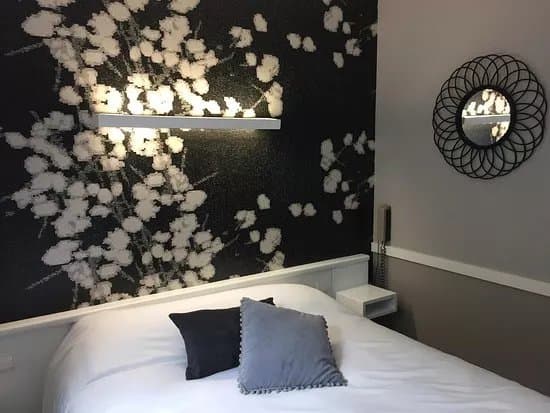Acanthe Hotel
