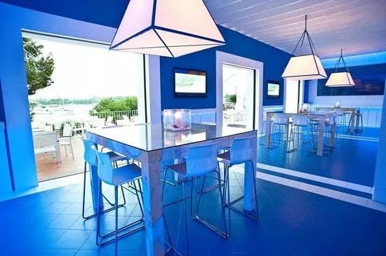 HPC Blue Sushi & Drinks