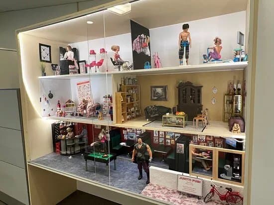 Doll Landia