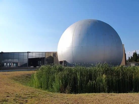 Noesis - Science Center and Technology Museum