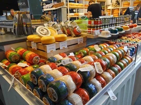 Cheese & More by Henri Willig Markthal