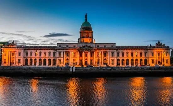 Custom House Visitor Centre