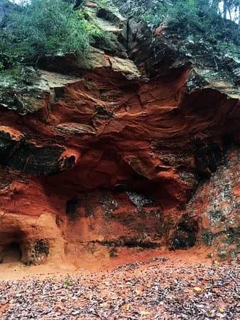 Sarkanas Cliffs and Springs