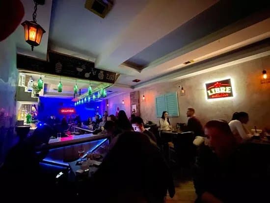 Libre Cocktail Bar