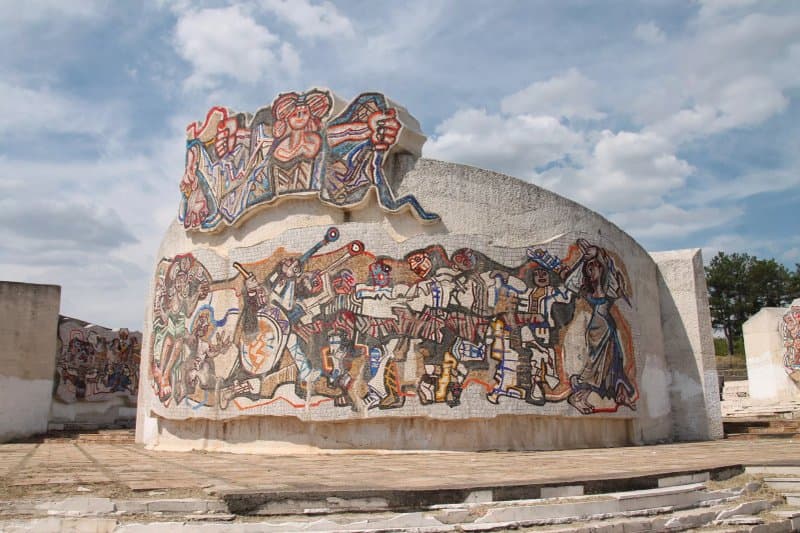 Spomenik Sloboda