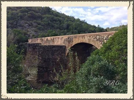 Ponte Medieval de Paderne