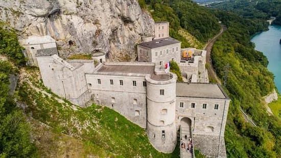 Fort L'Ecluse