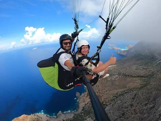 Explore Paragliding