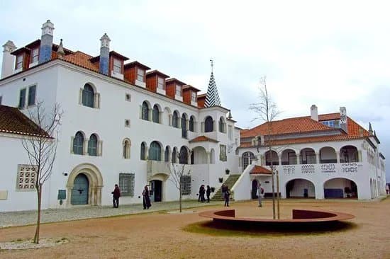 Casa dos Patudos – Museu de Alpiarca