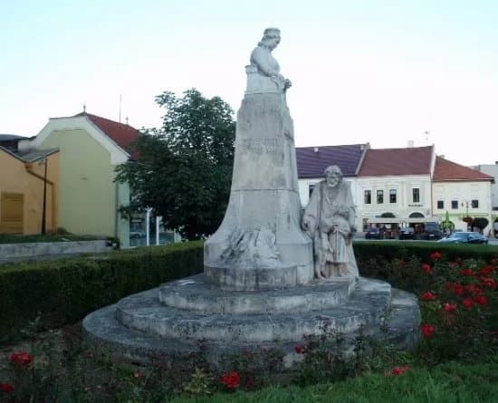 Countess Frantiska Andrasi Monument