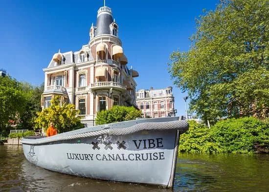 Amsterdam Boat Experience