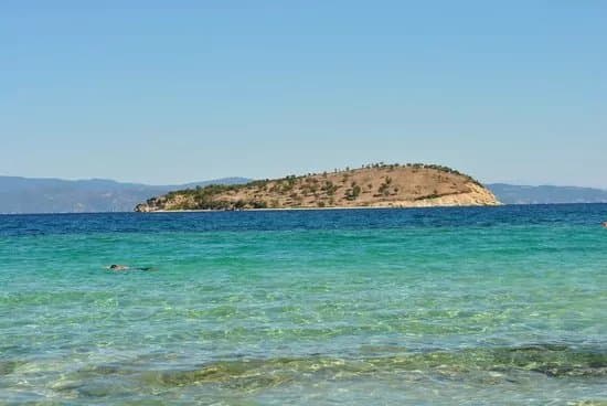 Talgo Beach
