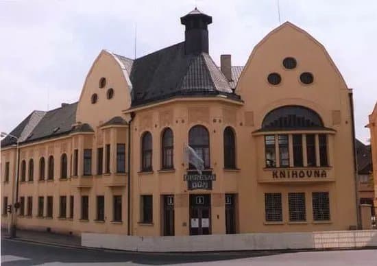 Stredoceska vedecka knihovna v Kladne