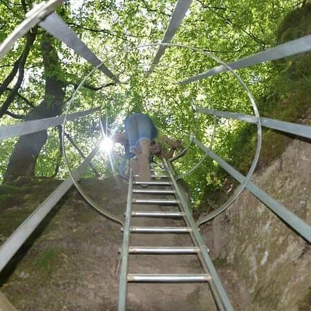 Les Echelles De Rochehaut
