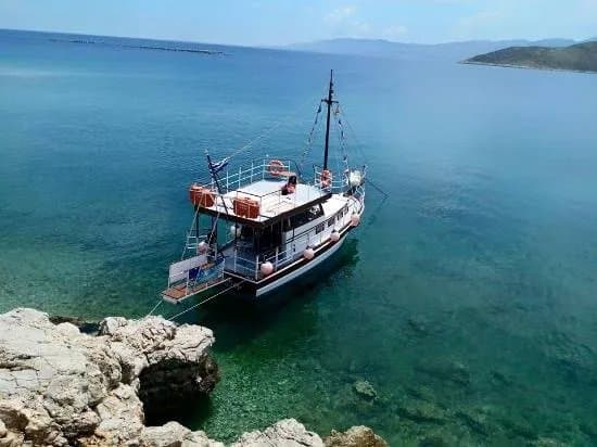 Jasmin Private Cruises