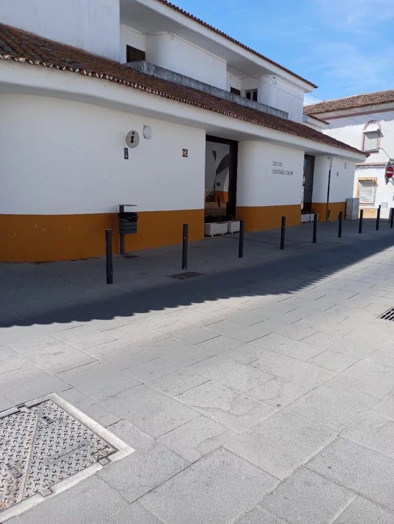Cristovao Colon Center