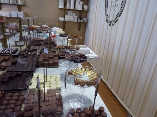 Mary Chocolatier