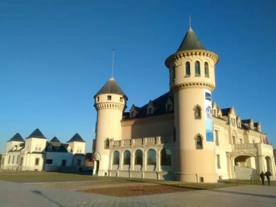 Museo Municipal de Arte En Vidrio