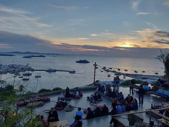 180 Degrees Sunset Bar