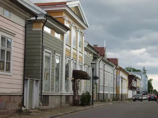 Neristan (Old Wooden Town)
