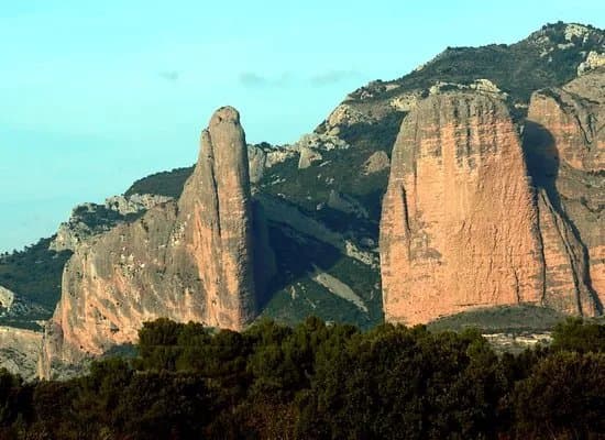 Mallos de Riglos