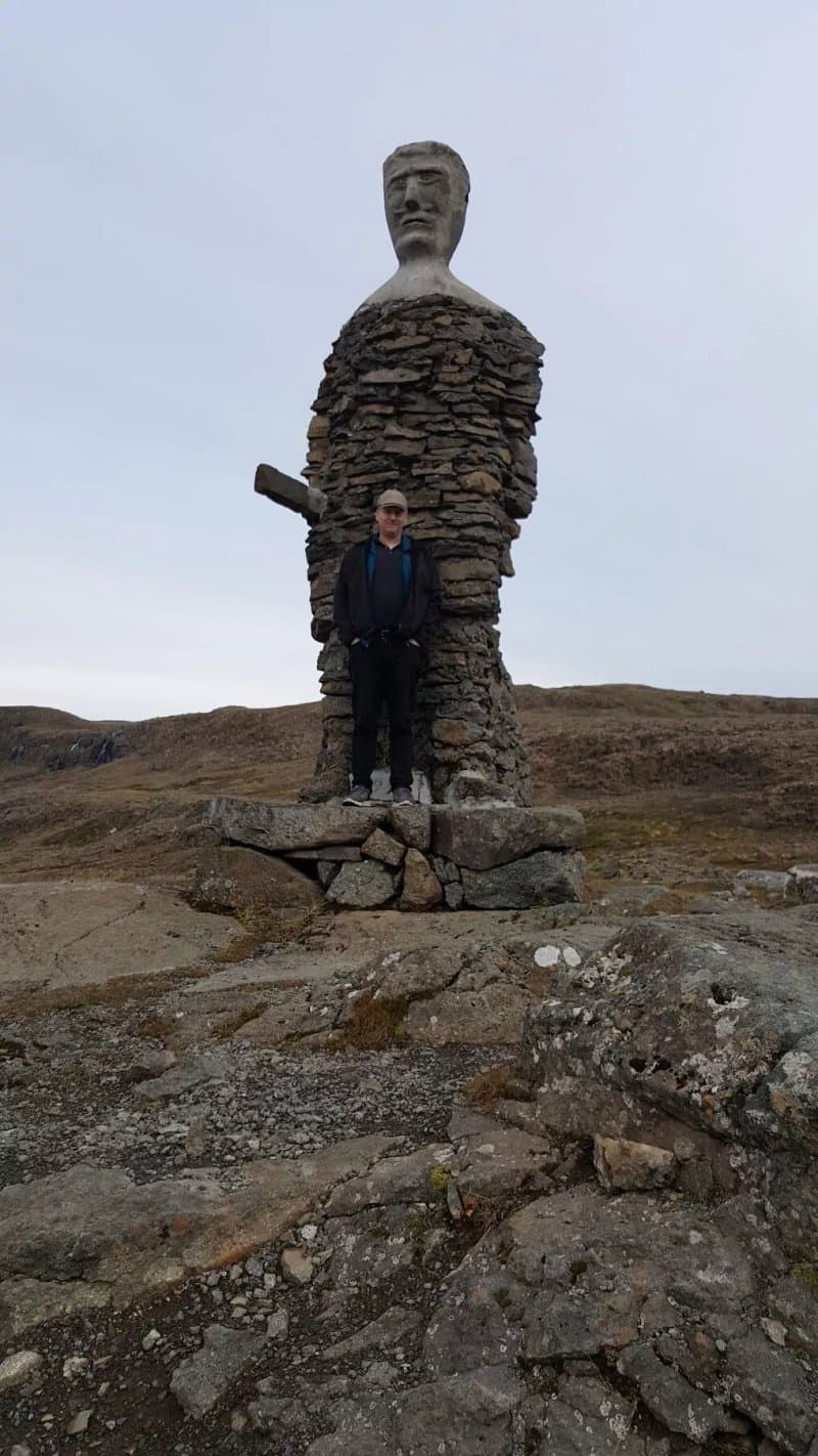 The Man In The Mountain Statue